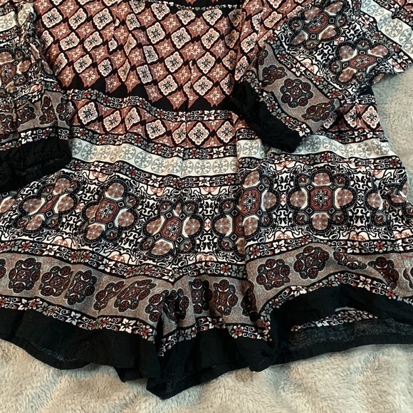 Wild Blue Sadie Robertson Romper - Picture 2 of 7